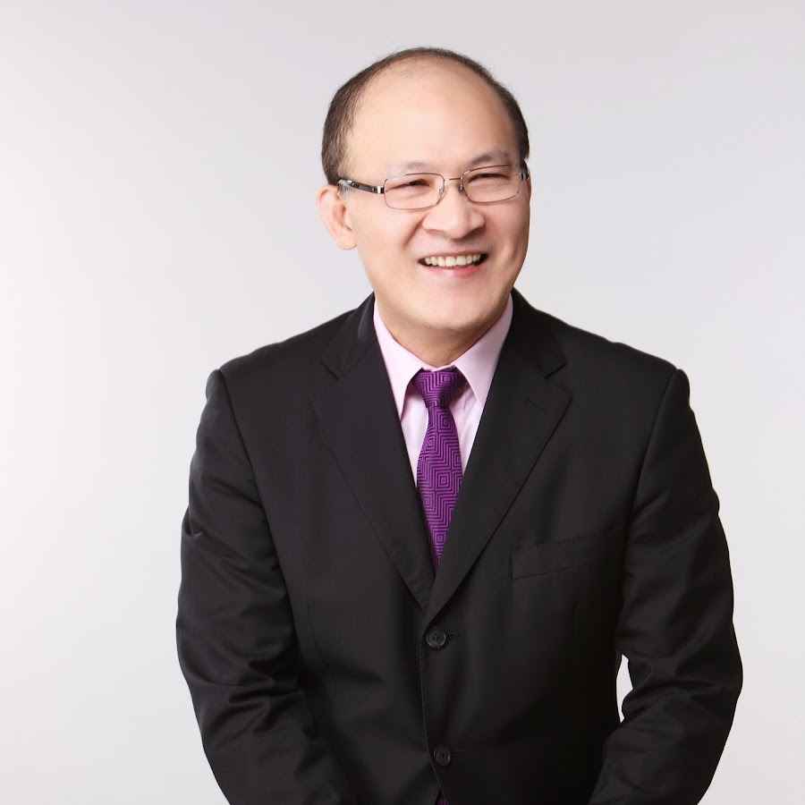 股市憲哥人物照片